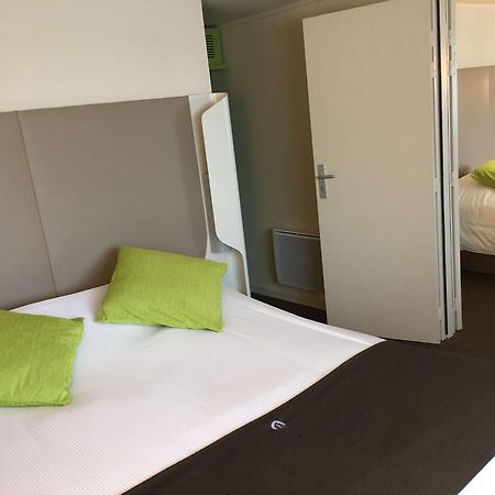 Готель Campanile Amiens - Glisy Екстер'єр фото
